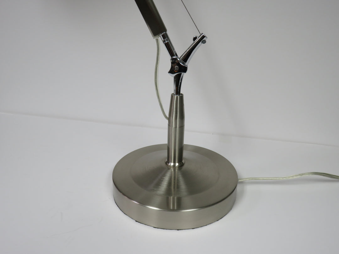 Eclipse Studio Desk Lamp