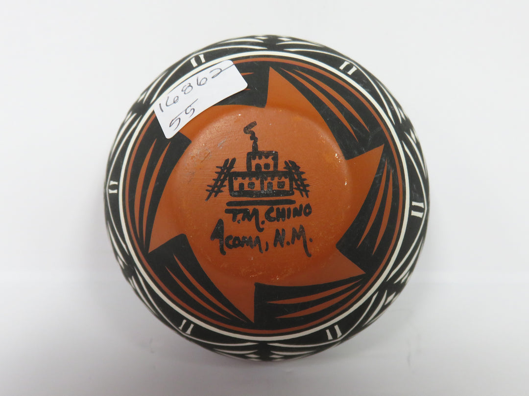 Acoma Seed Pot