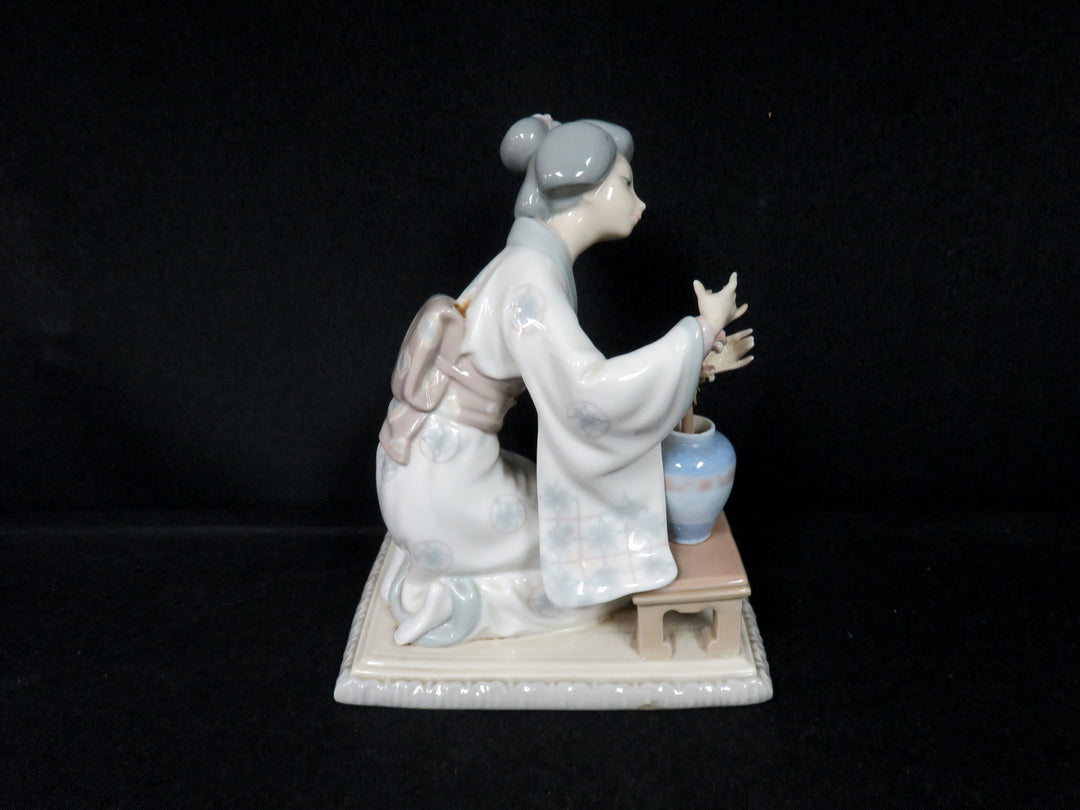 Lladró Figurine