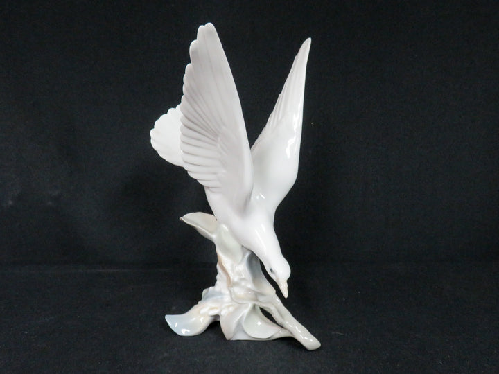 Lladró Figurine