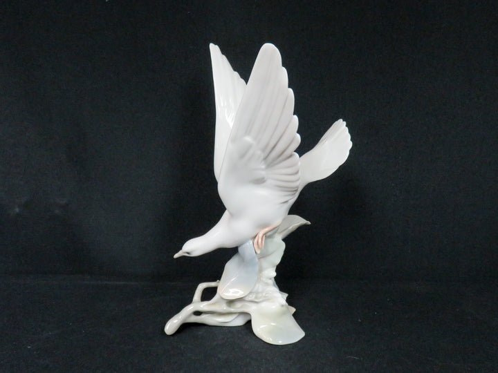 Lladró Figurine