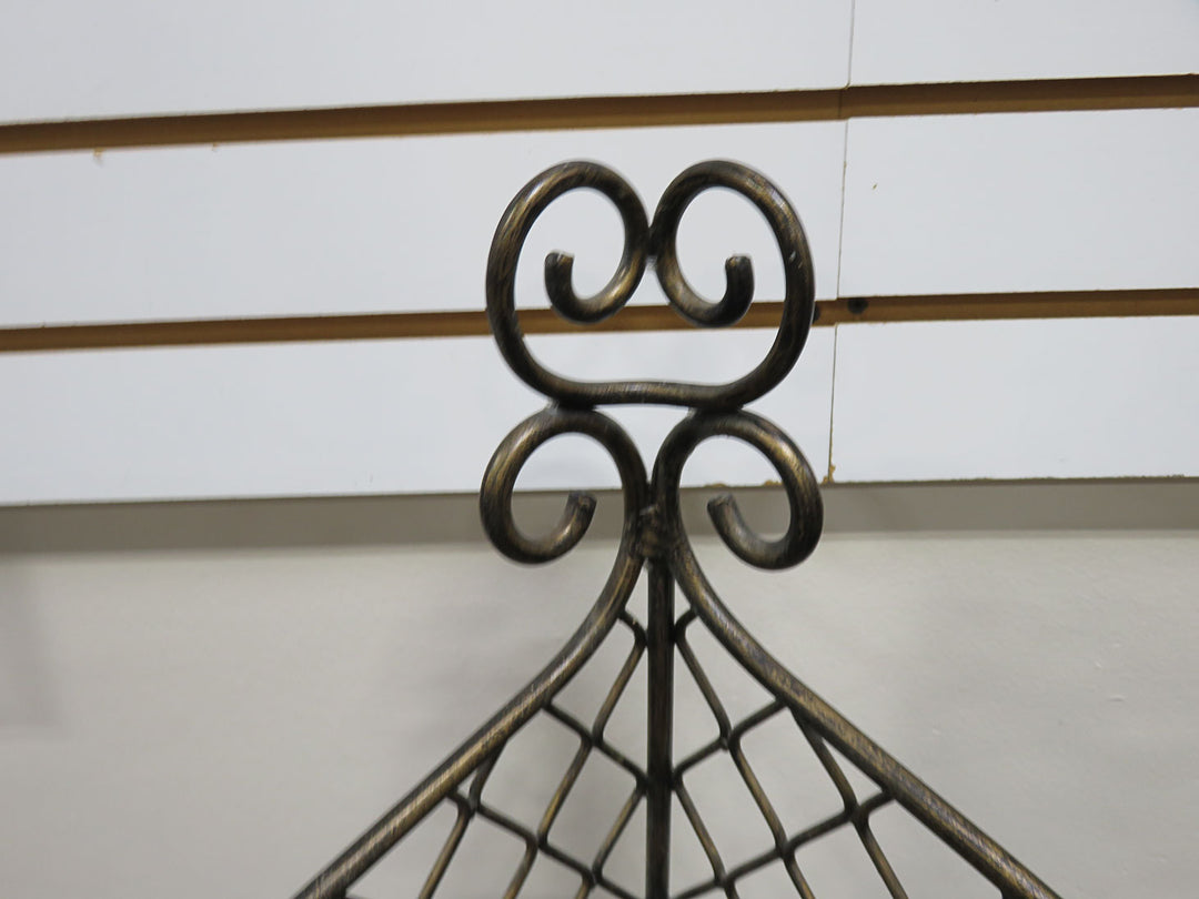 Corner Plant Stand