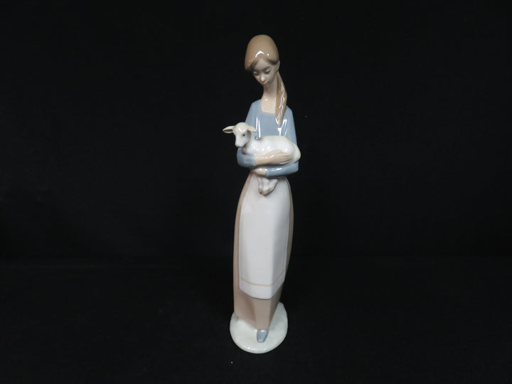 Lladró Figurine
