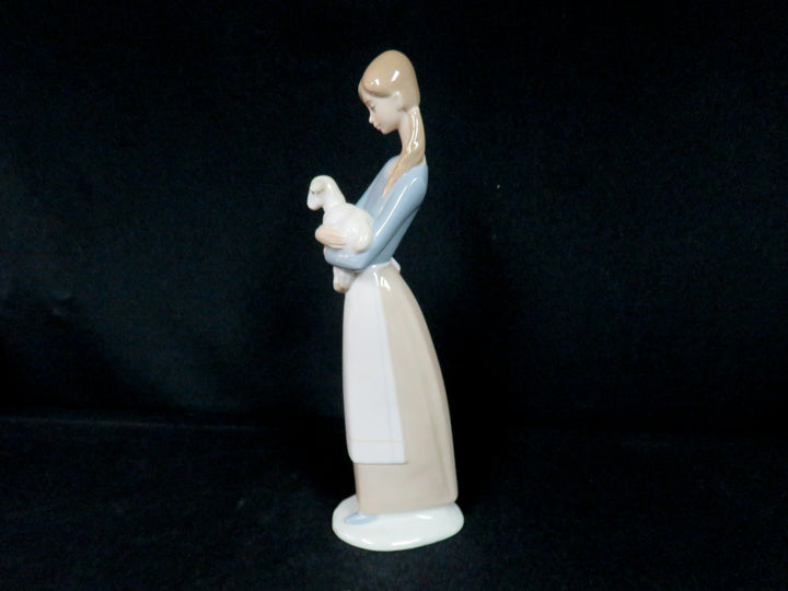 Lladró Figurine