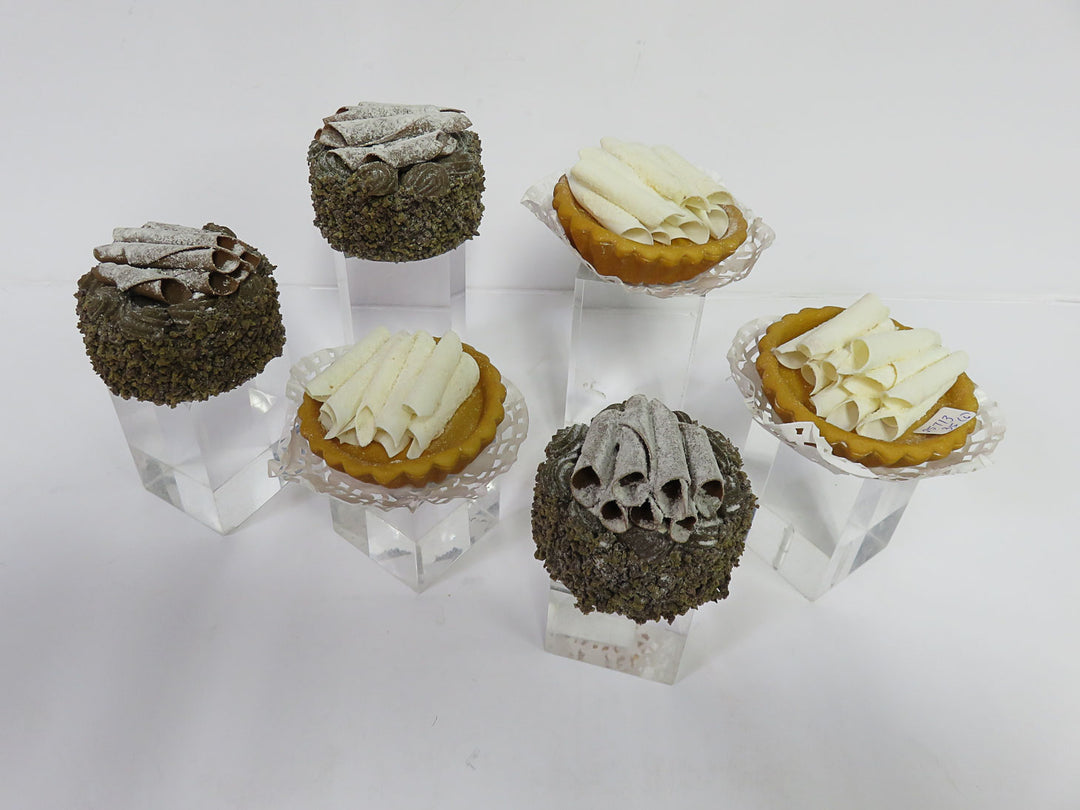 Decorative Cake and Tart Figurines