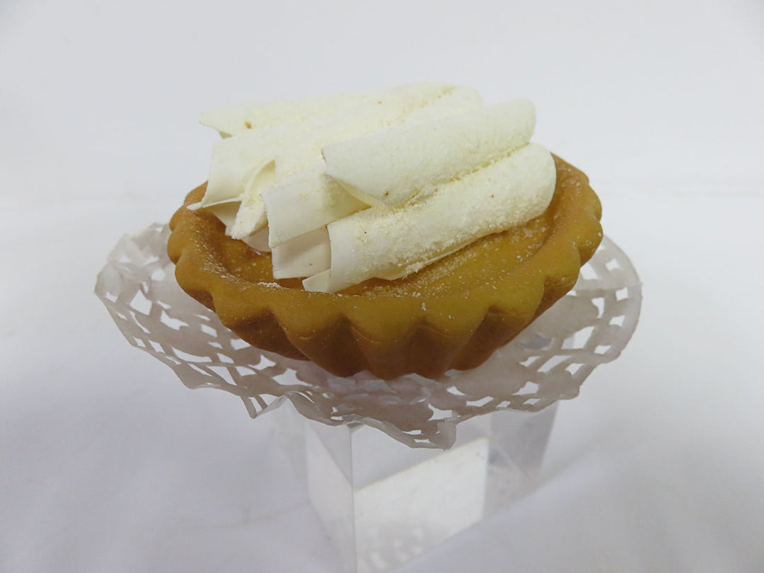 Decorative Cake and Tart Figurines