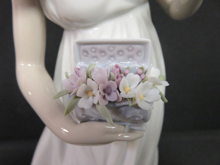 Lladró Figurine
