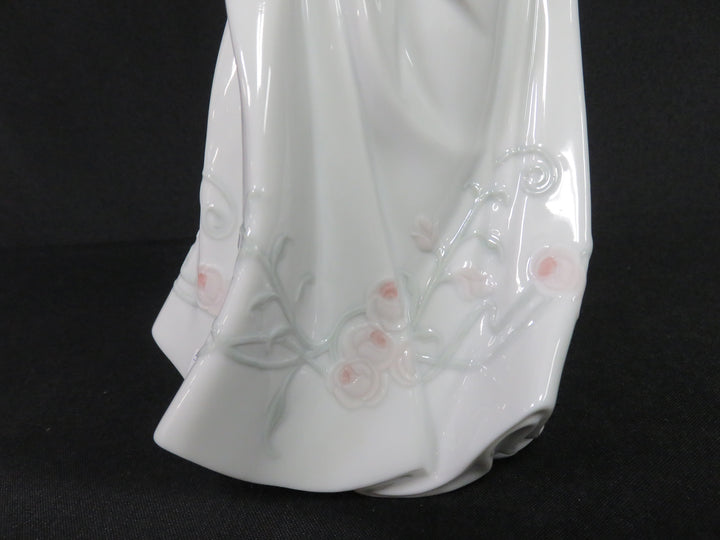 Lladró Figurine