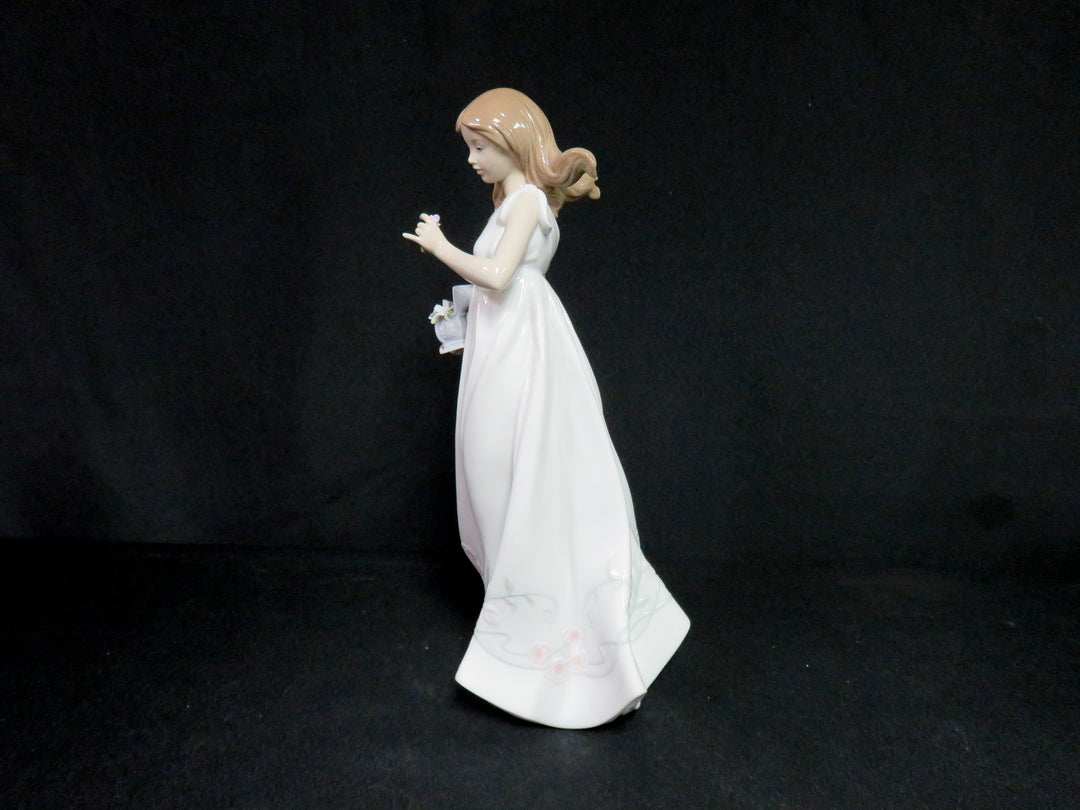 Lladró Figurine
