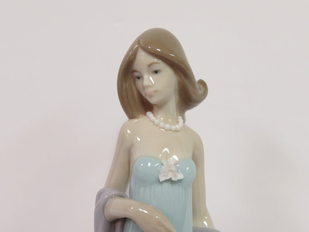 Lladró Figurine