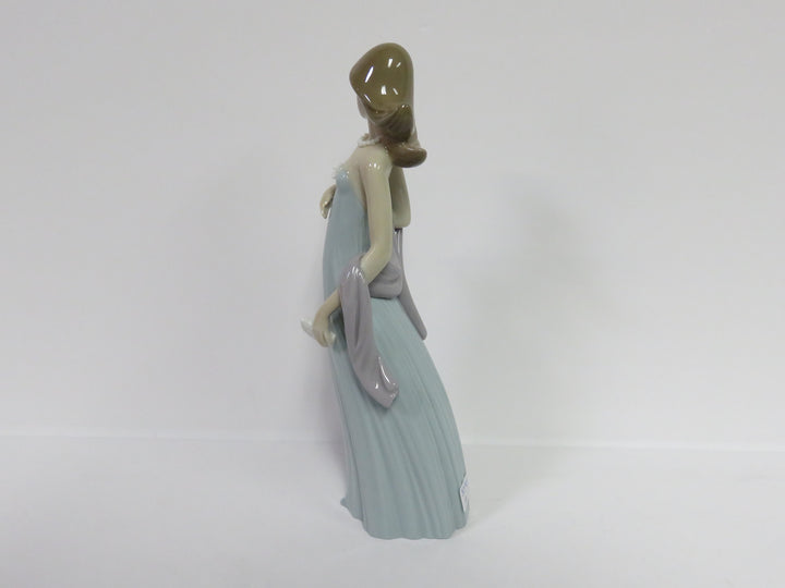 Lladró Figurine