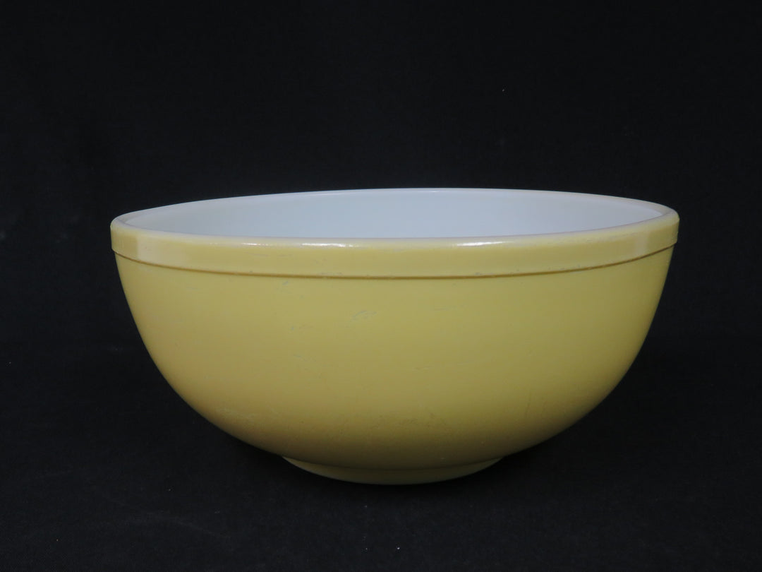 Pyrex Mixing Bowl
