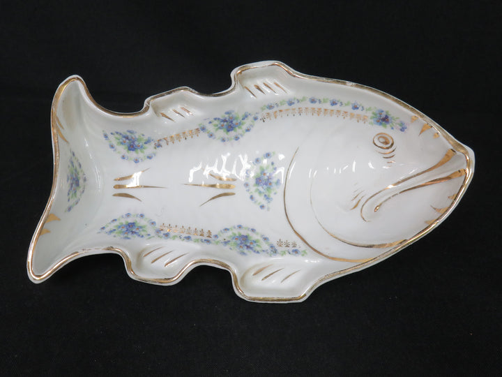 Hanging Fish Molds
