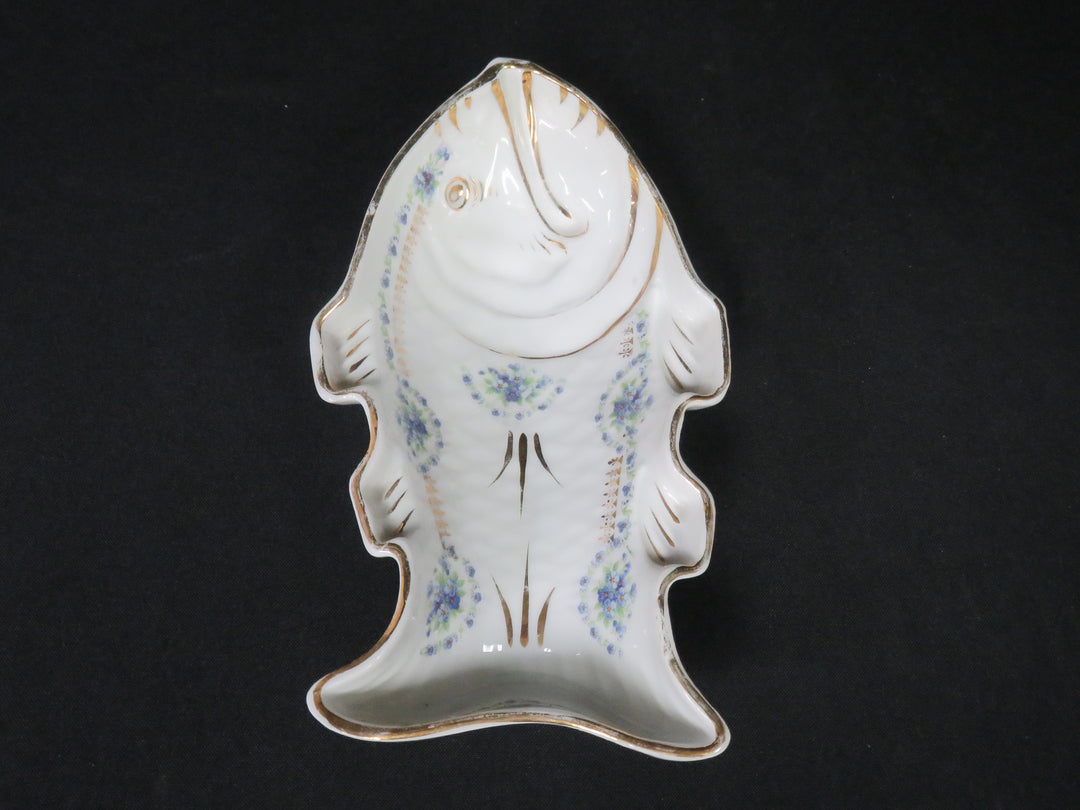 Hanging Fish Molds