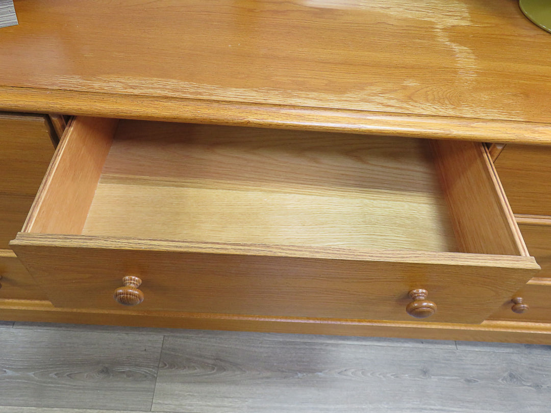 Thomasville Dresser with Mirror
