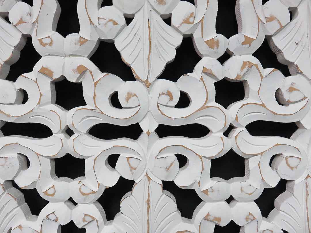Round Scroll Wall Hanging