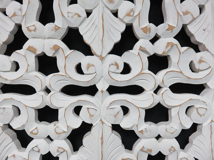 Round Scroll Wall Hanging