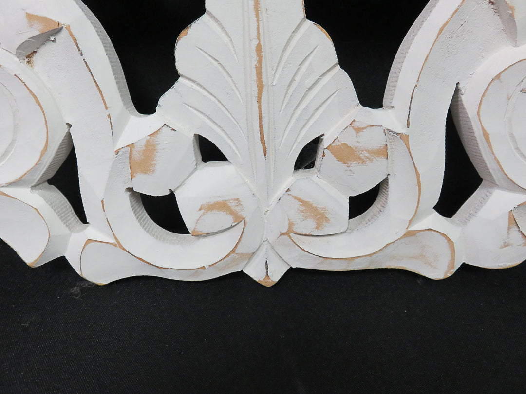 Round Scroll Wall Hanging