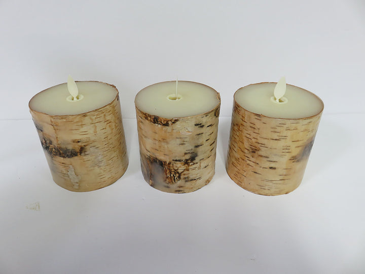 Metal Candleholders with Flameless Candles