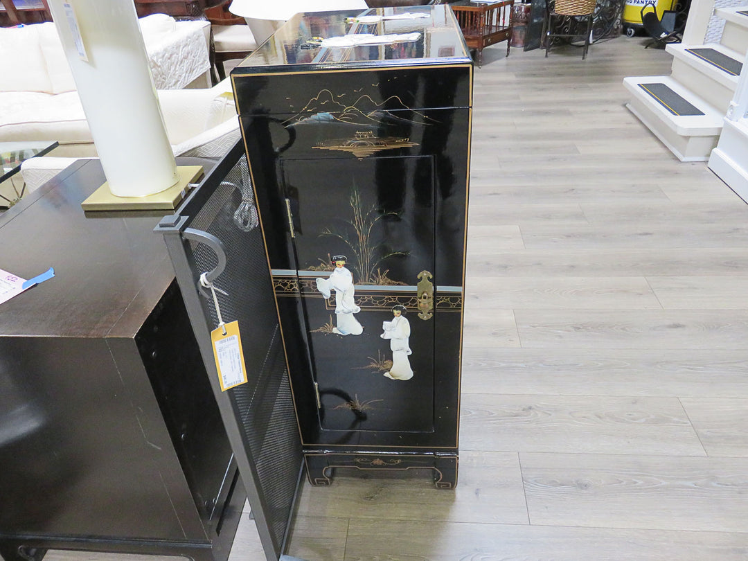 Black Lacquered Jewelry Chest