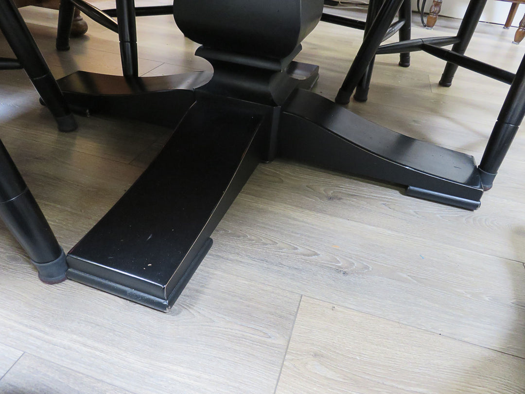 Ethan Allen Dining Table & Chairs
