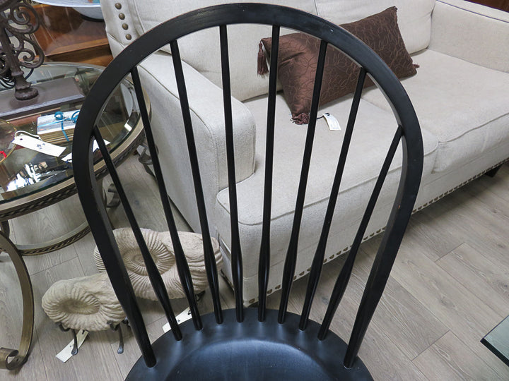 Ethan Allen Dining Table & Chairs