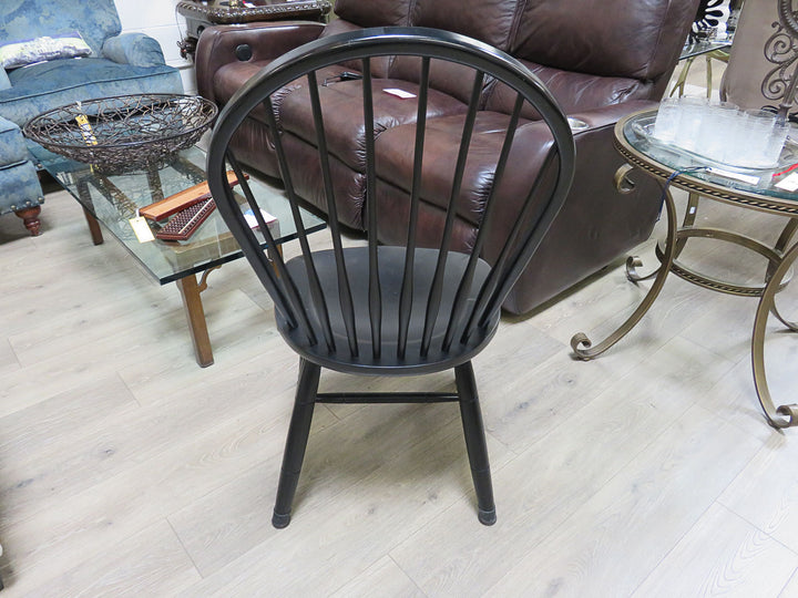 Ethan Allen Dining Table & Chairs