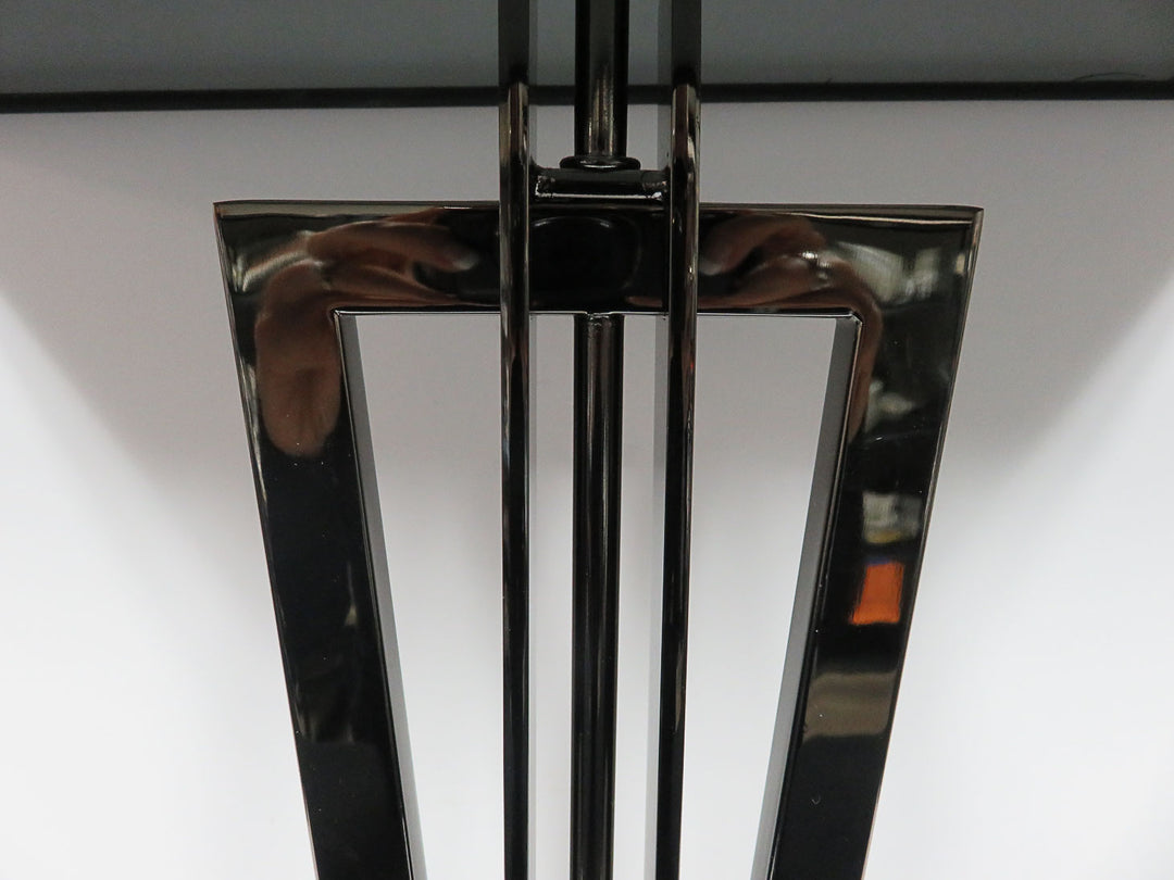 Reflective Metal Table Lamp