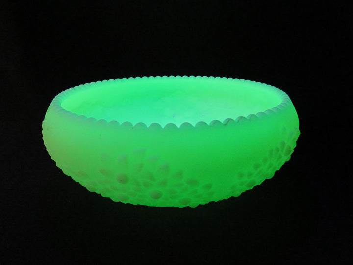 Fenton Custard Uranium Glass Bowl