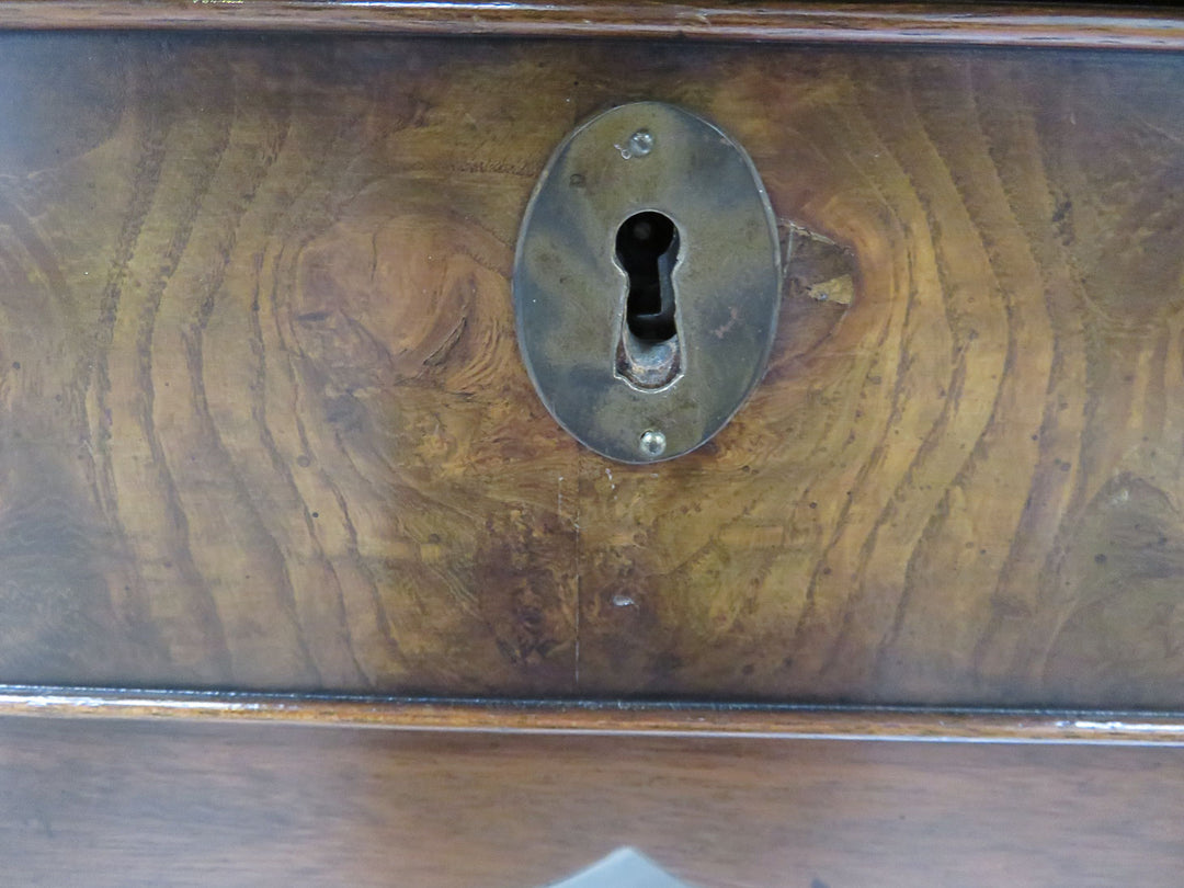 Kittinger Burled Wood End Table