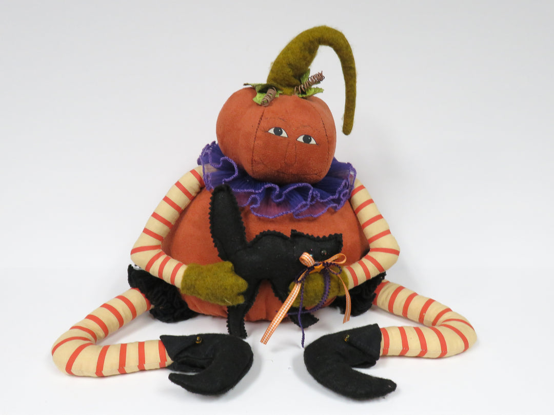 Pumpkin Shelf Sitter