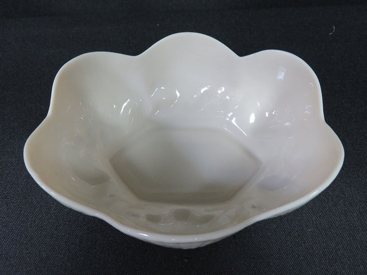Belleek Neptune Dish
