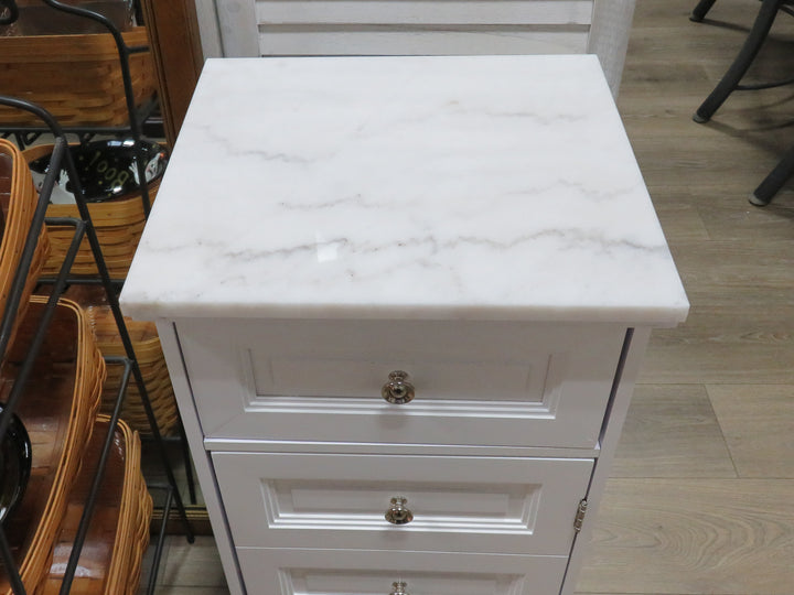 White Wood Cabinet