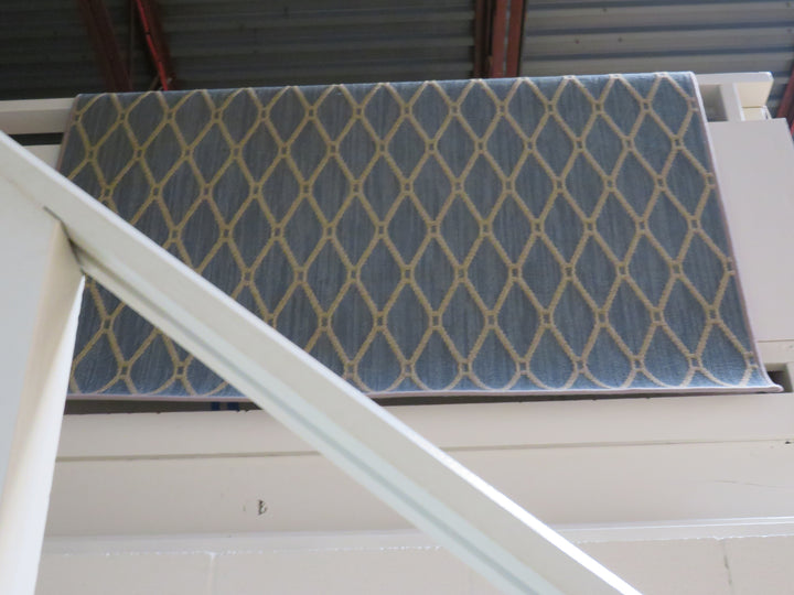 Diamond Pattern Area Rug