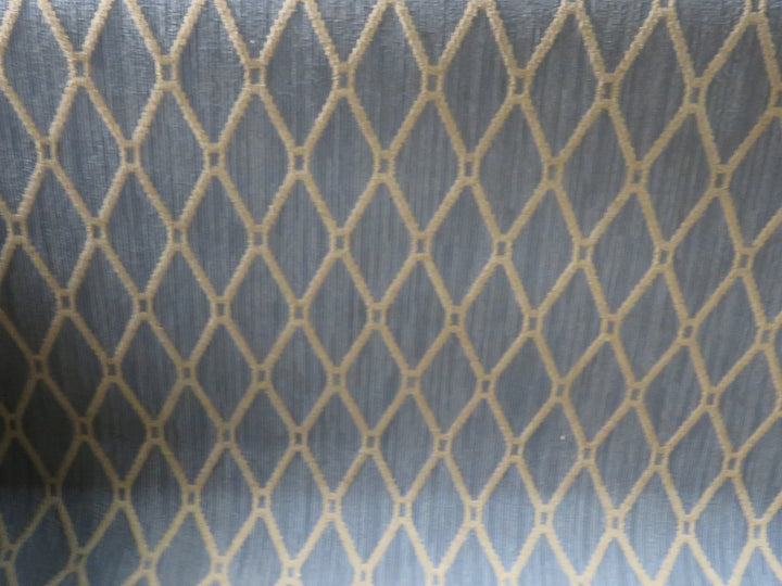 Diamond Pattern Area Rug