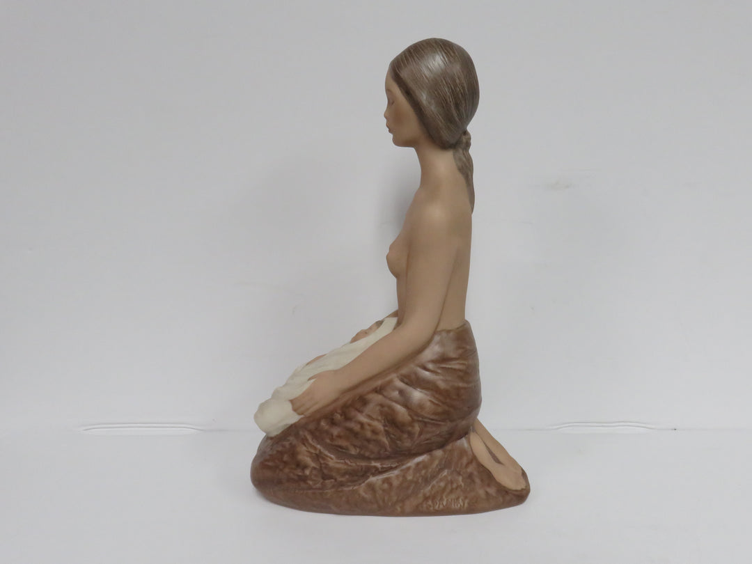 Laszlo Ispanky Figurine