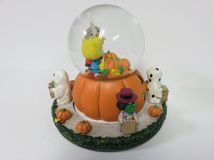 Bradford Exchange Musical Snow Globe