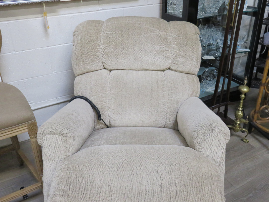 LaZboy Lift Recliner Chair