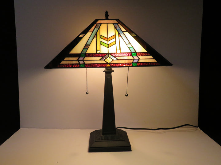 Tiffany Style Table Lamp