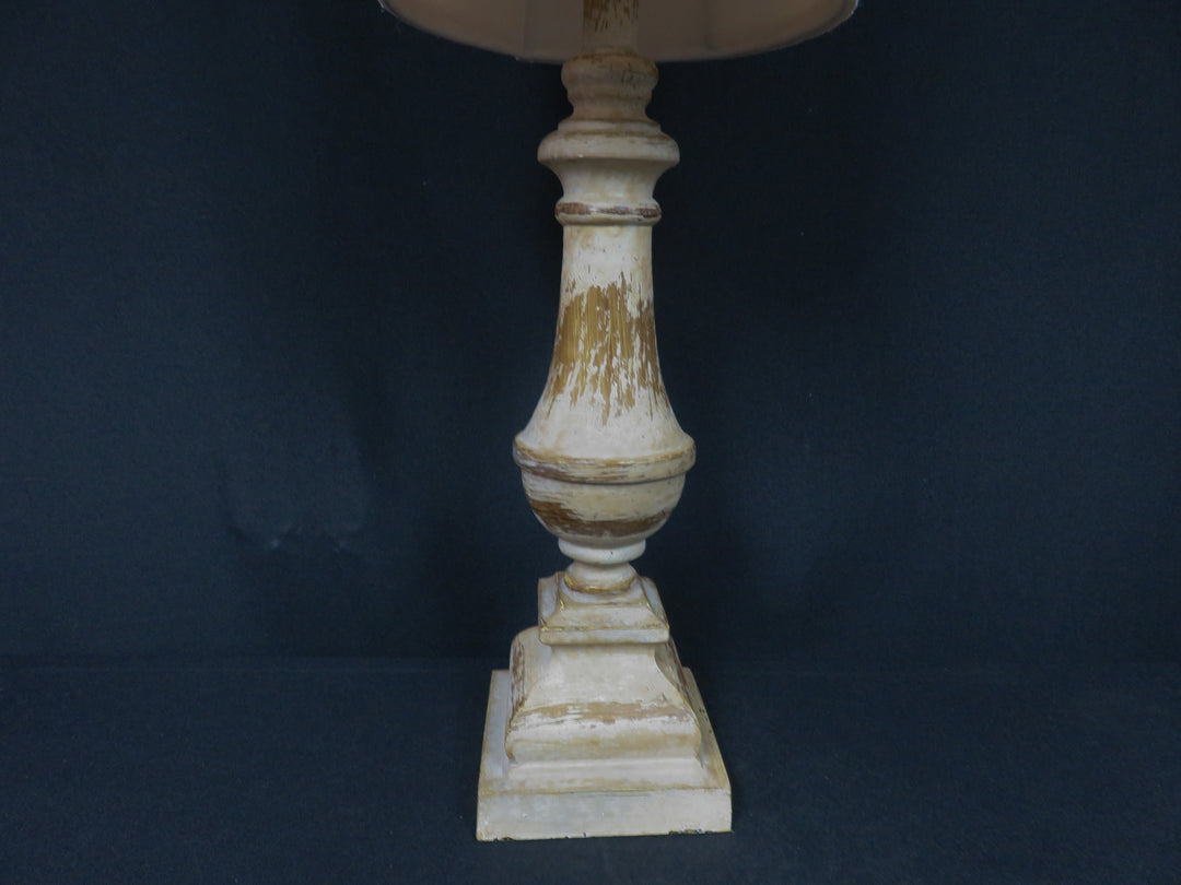 Distressed Accent Lamp