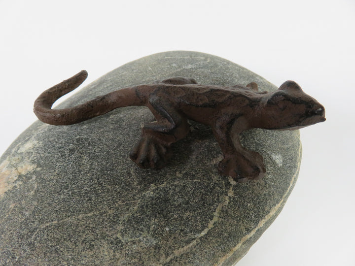 Lizard Sculpture Garden Stone