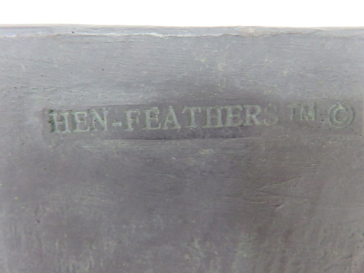Hen Feathers Placque