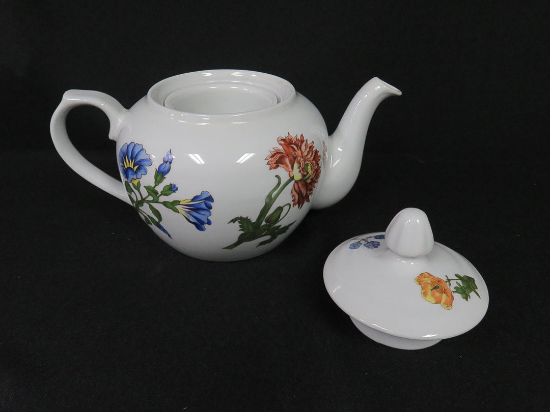 Cordon Bleu Teapot