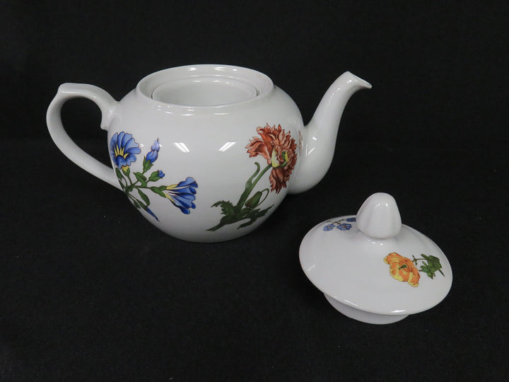 Cordon Bleu Teapot