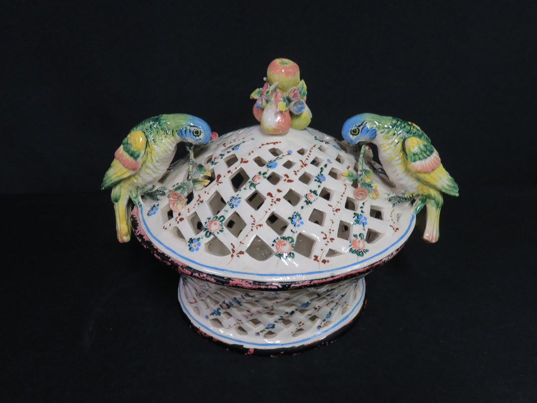 Italian Bowl with Parrots