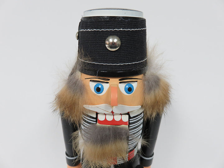 Erzgebirgische Soldier Nutcracker