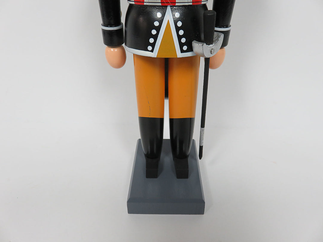 Erzgebirgische Soldier Nutcracker