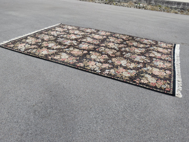 Oscar Isberian Area Rug