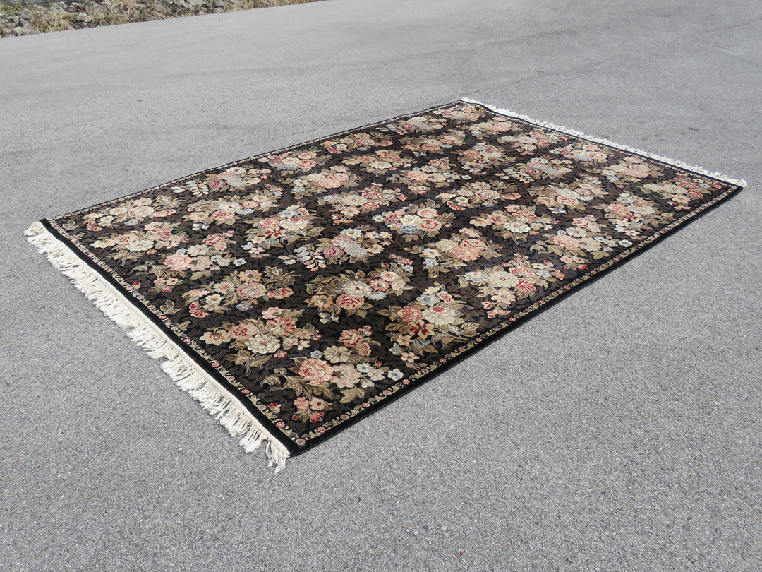 Oscar Isberian Area Rug