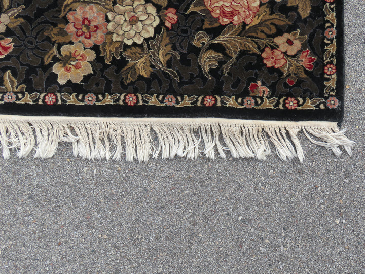 Oscar Isberian Area Rug